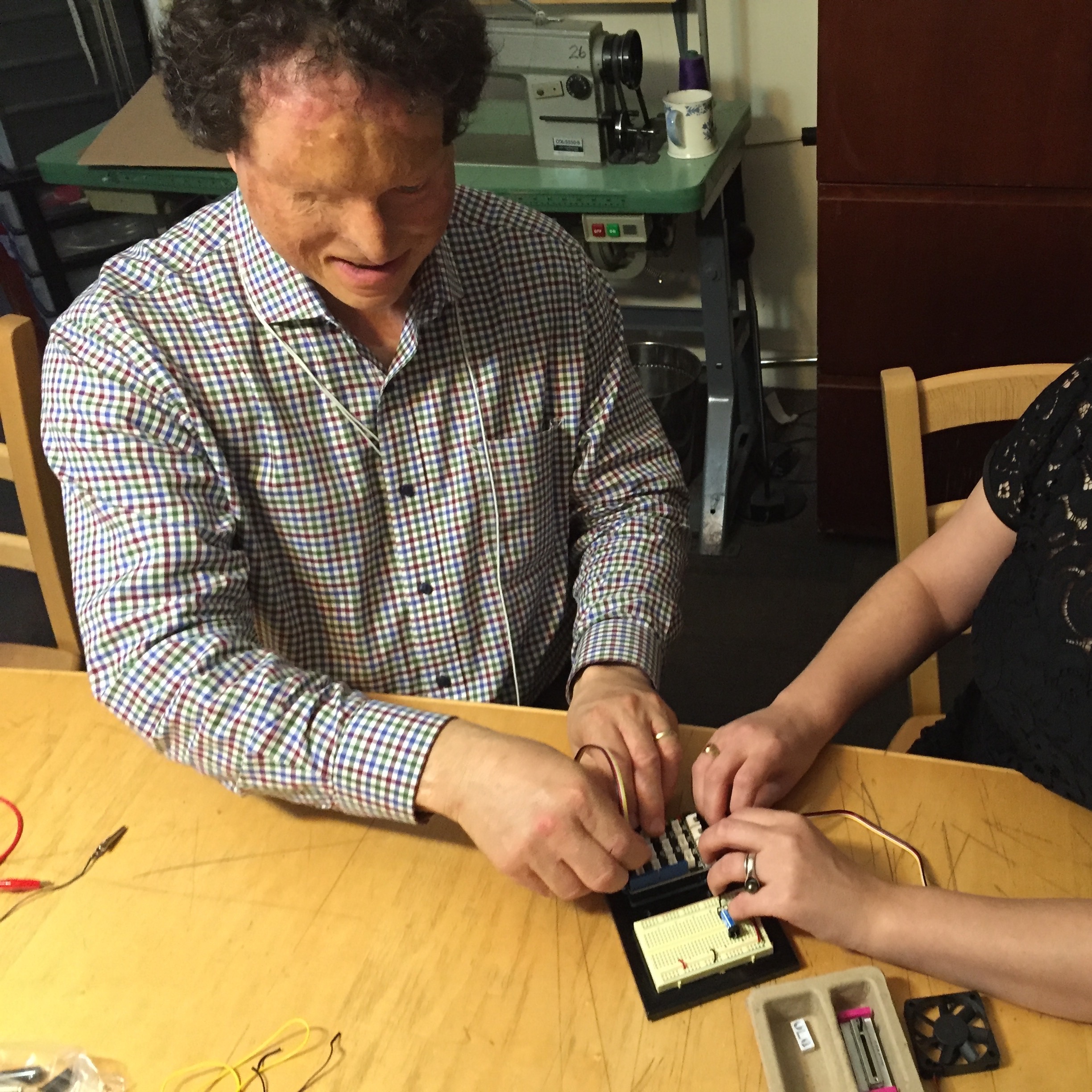 Blind makers use an Arduino with Grove Shield